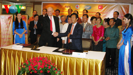 វៀតណាមនិងឡាវសហប្រតិបត្តិការកសាងខ្សែបំពង់បង្ហូរប្រេង